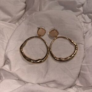 Anthropologie Gold Hammered Organic Hoop Earrings Cream Stone